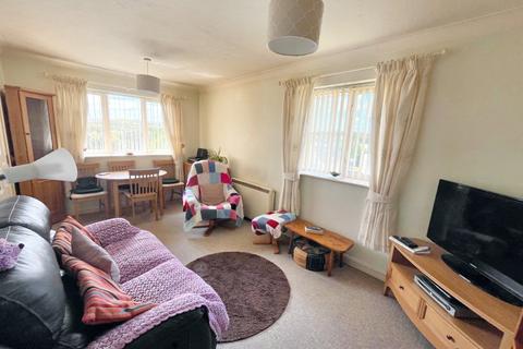 2 bedroom retirement property for sale, Park Road, Lower Parkstone, Poole, Dorset, BH14