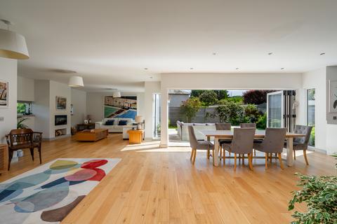 75 March Road, Edinburgh, EH4 3PR
