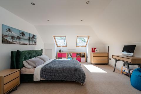 75 March Road, Edinburgh, EH4 3PR