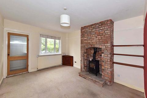 2 bedroom terraced house for sale, Middle Walk, Knutsford, WA16