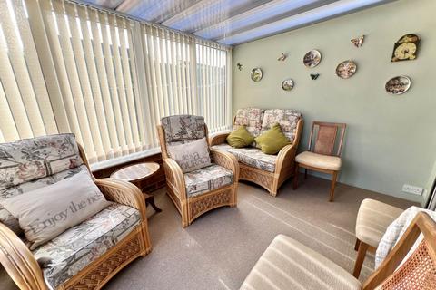 2 bedroom semi-detached bungalow for sale, Sidmouth Rd, Chelmsford