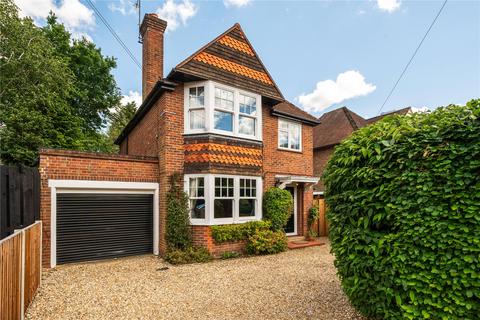 4 bedroom detached house for sale, Firwood Drive, Surrey GU15