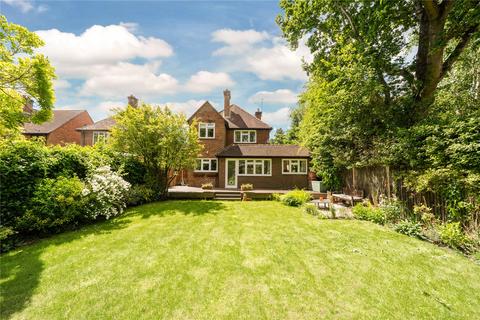 4 bedroom detached house for sale, Firwood Drive, Surrey GU15