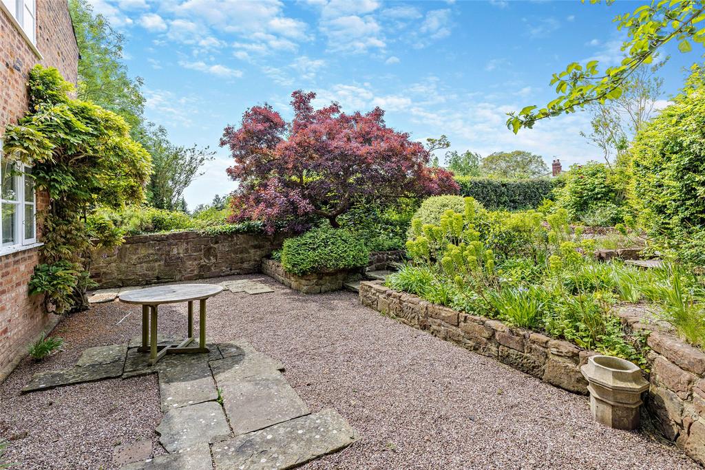 Side Patio