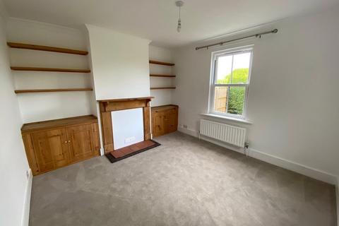 3 bedroom semi-detached house to rent, Trotton, Petersfield, Hampshire, GU31