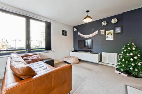 2 bedroom flat to rent, Pooles Park, Finsbury Park, London, N4