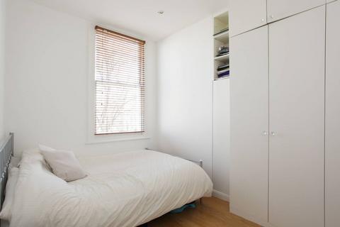 1 bedroom flat to rent, Colville Gardens, Notting Hill, London, W11