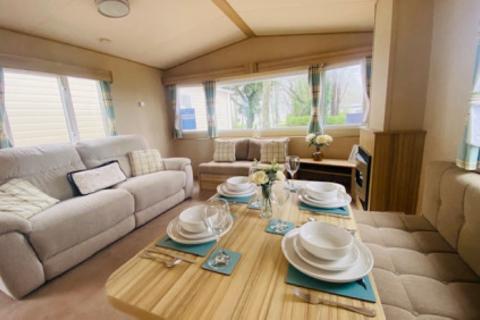 3 bedroom holiday park home for sale, Bashley Dr, New Milton , New Forest, Hampshire BH25