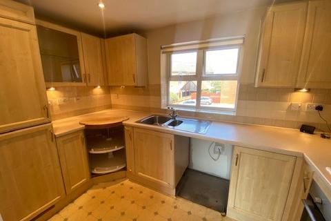 2 bedroom flat for sale, Salvador Close, Eastbourne BN23