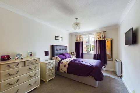undefined, Woodville Grove, Welling, Kent, DA16