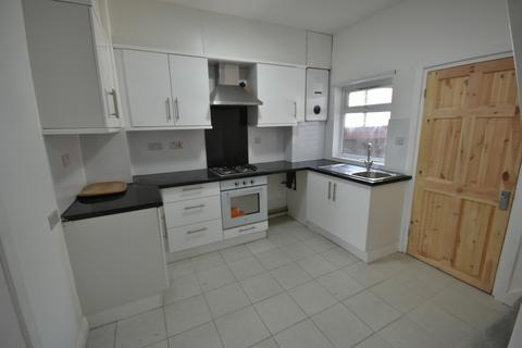 2 bedroom terraced house to rent, Hightown Road, Hightown, Wrexham, LL13