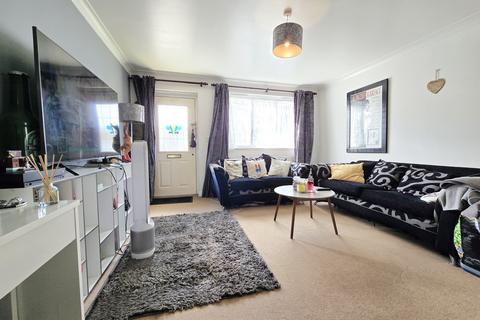 1 bedroom flat to rent, Haslemere Court, Haslemere Road, Wickford