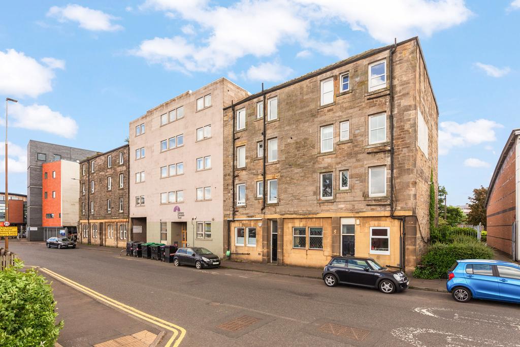 67/1 Bonnington Road, Edinburgh, EH6 5JQ 1 bed ground floor flat for sale £150,000