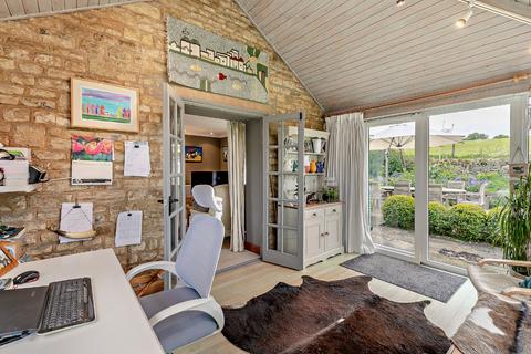 2, Manor Cottages Bibury Road, Aldsworth, Cheltenham, GL54 3RD