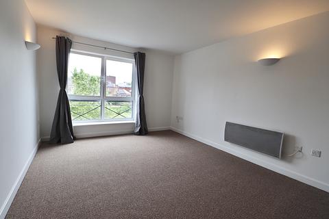 2 bedroom flat to rent, Alpha House, Town Centre