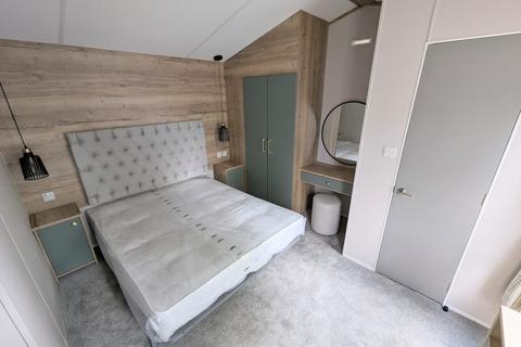 2 bedroom static caravan for sale, New Romney Holiday Park