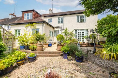 5 bedroom detached house for sale, Upper Selsdon Road, South Croydon, CR2