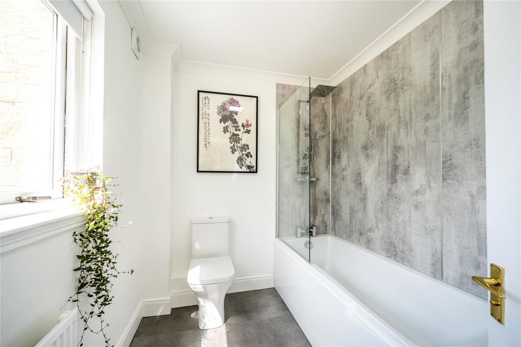 Ensuite
