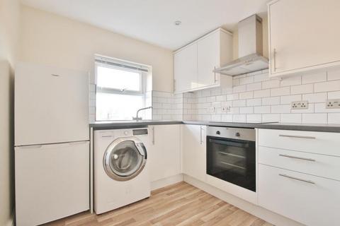 1 bedroom flat to rent, Juniper Court, Ock Street, Abingdon OX14