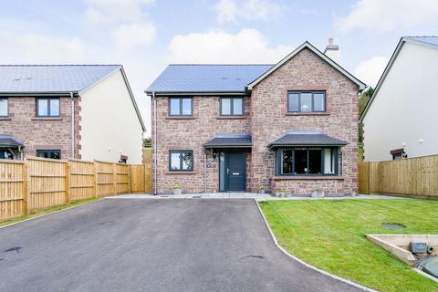 4 bedroom detached house for sale, Orchard Close, Glewstone, Ross-On-Wye