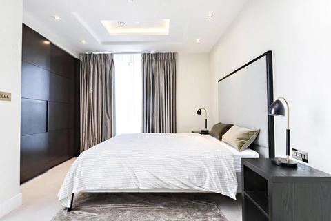 3 bedroom penthouse for sale, Kensington High Street, London, W14