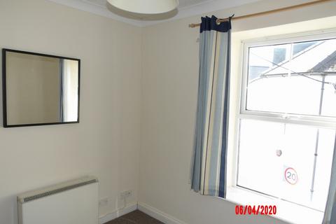 1 bedroom flat to rent, The Square, Braunton, EX33