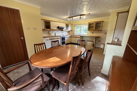 2 bedroom bungalow for sale, Stowmarket IP14