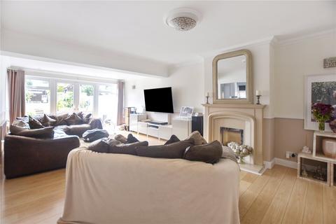 25 Silver Birch Close, Dartford, DA2 7NH