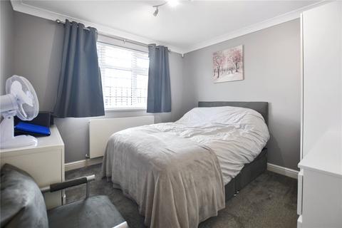25 Silver Birch Close, Dartford, DA2 7NH