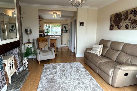 3 bedroom semi-detached house for sale, Gwar Y Caeau, Port Talbot, Neath Port Talbot.