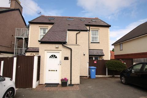 1 bedroom flat for sale, Flat 3, Jasmine House, Eden Avenue, Prestatyn, LL19 9DL