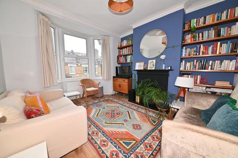 108 Third Cross Road, Twickenham, TW2 5EA