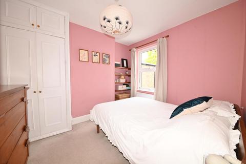 108 Third Cross Road, Twickenham, TW2 5EA