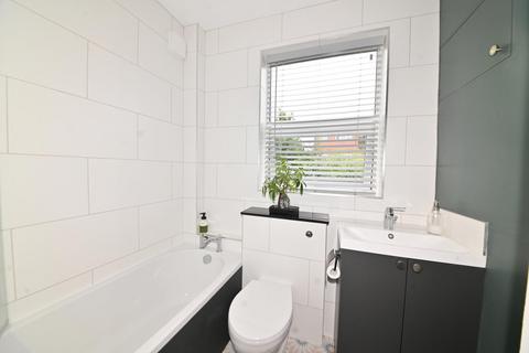 108 Third Cross Road, Twickenham, TW2 5EA
