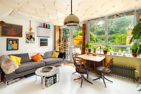 9 Pollard Street, London, E2 6LY