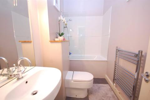 2 bedroom apartment for sale, Moss Hall Crescent, London, N12