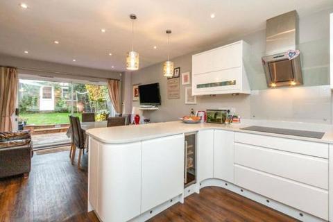 4 bedroom detached house for sale, Alma Way, Farnham, Surrey