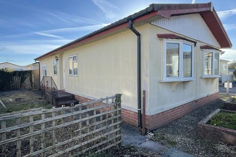 2 bedroom park home for sale, Montana Park, Hirwaun CF44