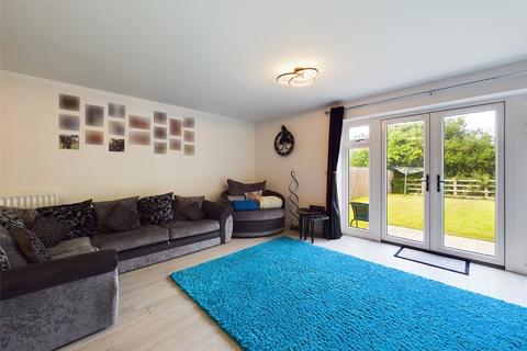 3 bedroom semi-detached house for sale, Brookes Close, Quedgeley, Gloucester, Gloucestershire, GL2