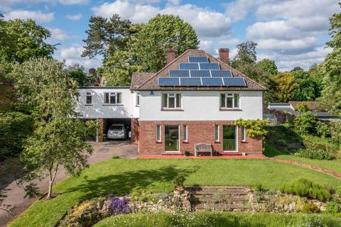 7 Brookfields, Sawbridgeworth, CM21 0EJ