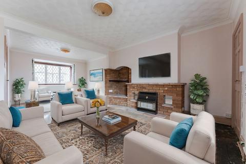 144 Carlton Road, Lowestoft, NR33 0NB
