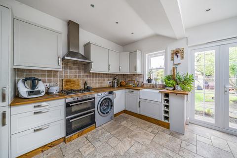 48 Alma Road, Eton Wick, Windsor, SL4 6LA