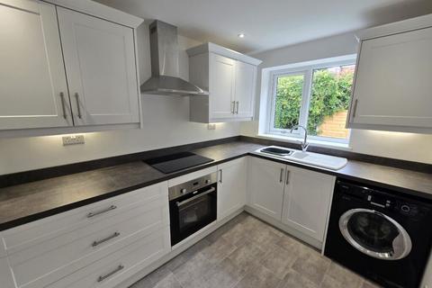 4 bedroom semi-detached house for sale, The Crescent, Poulton le Fylde FY6