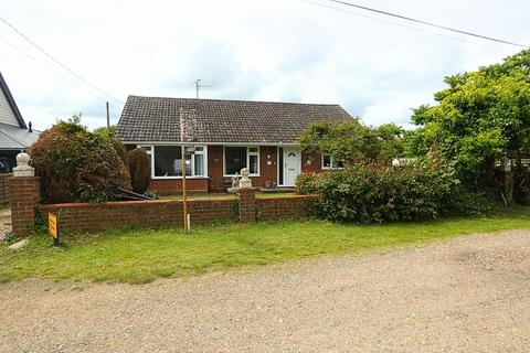 3 bedroom bungalow for sale, West Mersea, CO5 8AU