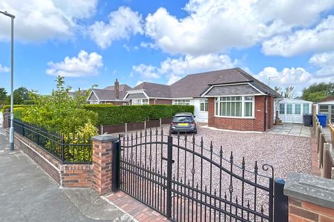 3 bedroom semi-detached bungalow for sale, Jacksmere Lane, Ormskirk L40