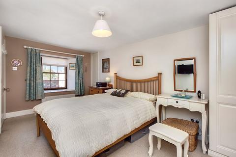 25 Drummond Street, Muthill, PH5 2AN