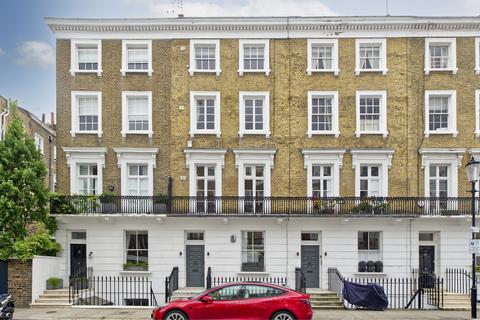 3 bedroom apartment for sale, Walpole Street, Chelsea, London, SW3