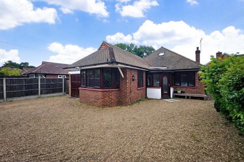 23 Addlestone Park, Addlestone, KT15 1RZ