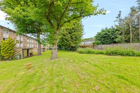 2 bedroom flat for sale, Barnetts Shaw, Oxted, Surrey, RH8