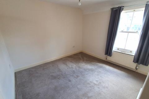 2 bedroom flat to rent, Whitchurch Lane, Edgware